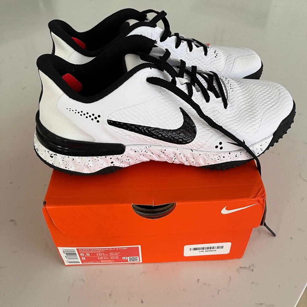 Nike Alpha Huarache Elite ELT Turf Shoes